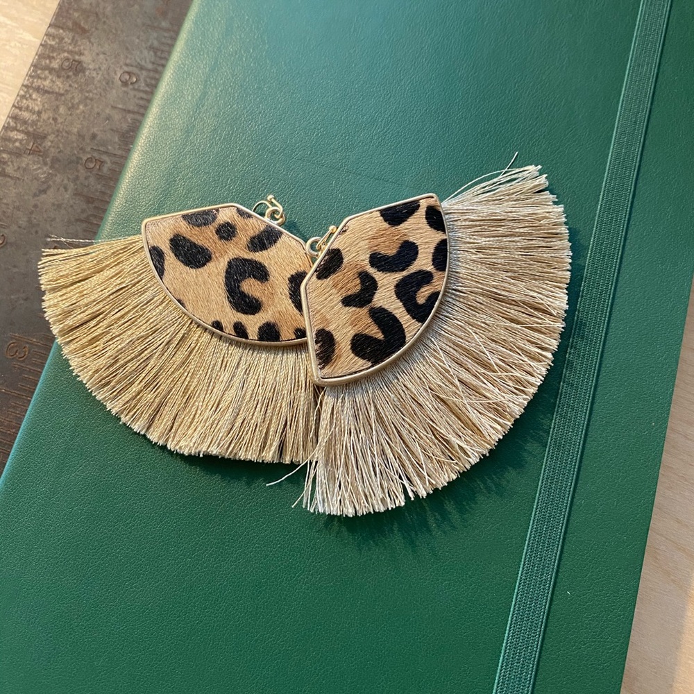 Leopard Gold Fringe Earrings 🐆❤️